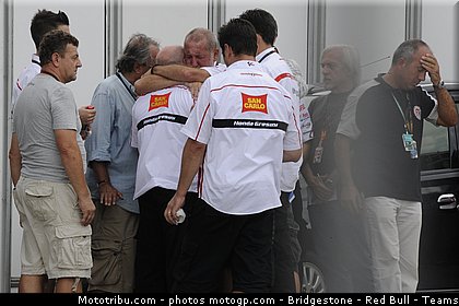 motogp_simoncelli_105_malaisie_sepang_2011.jpg