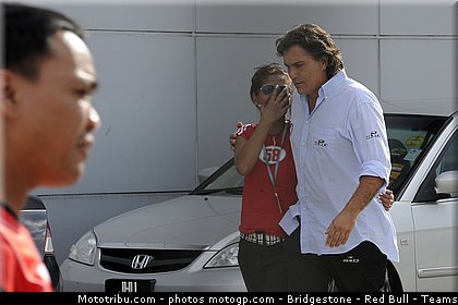 motogp_simoncelli_106_malaisie_sepang_2011.jpg