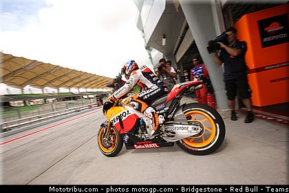 motogp_stoner_004_malaisie_sepang_2011.jpg