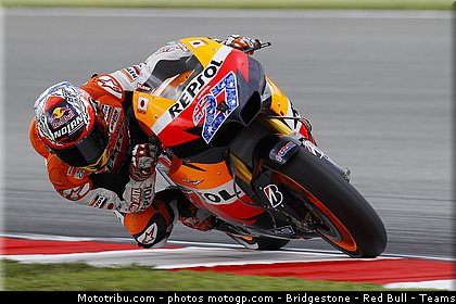 motogp_stoner_013_malaisie_sepang_2011.jpg