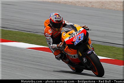 motogp_stoner_018_malaisie_sepang_2011.jpg