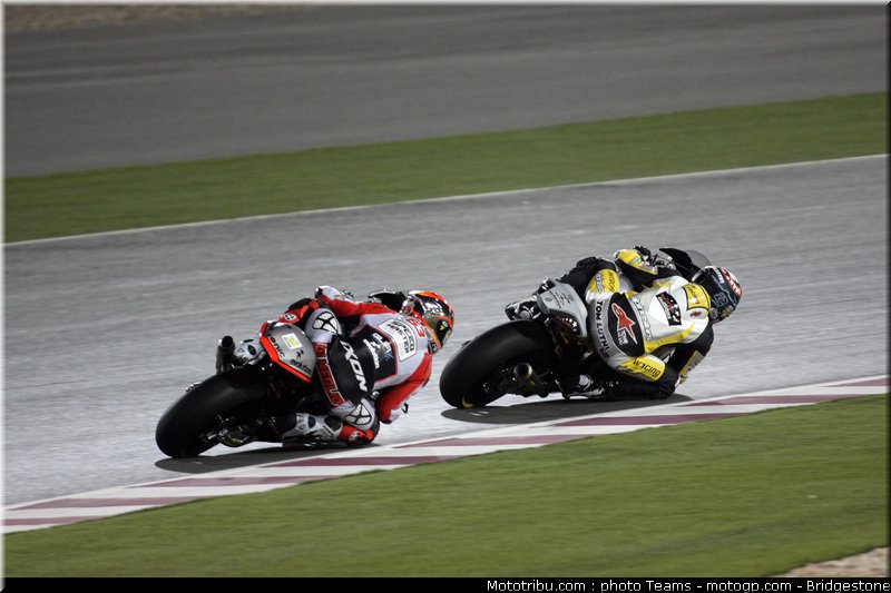 moto2_0004_qatar_losail_2012