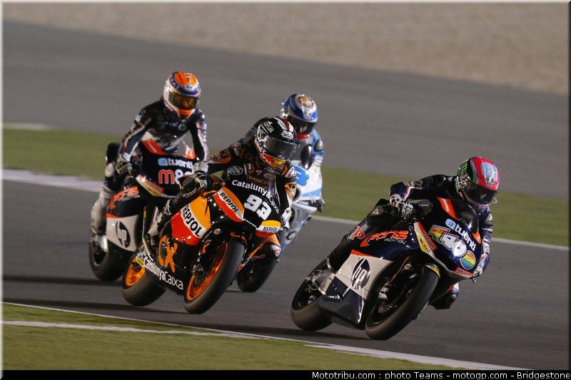 moto2_0009_qatar_losail_2012