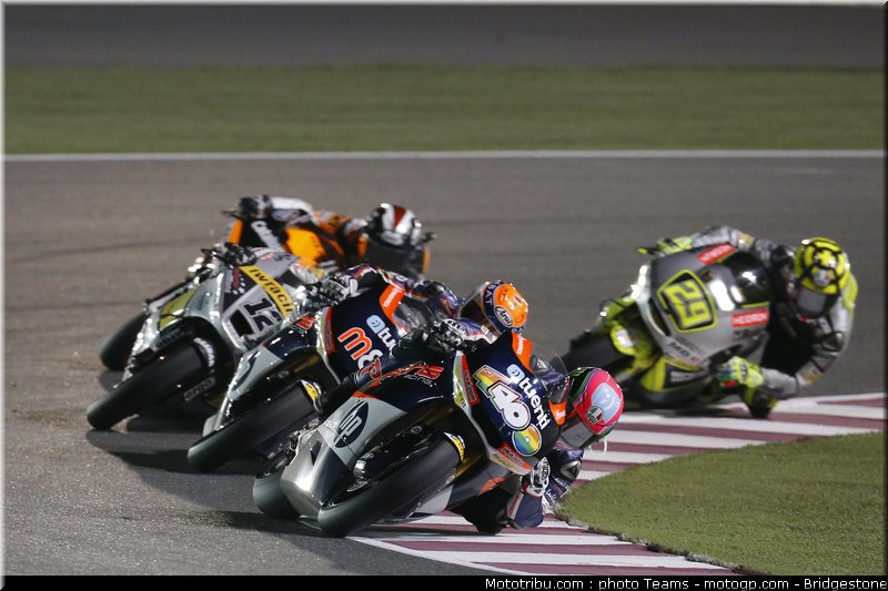 moto2_0014_qatar_losail_2012
