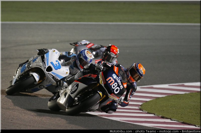 moto2_0015_qatar_losail_2012