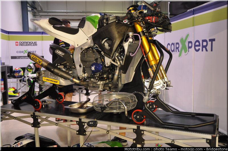 moto2_aegerter_0015_qatar_losail_2012