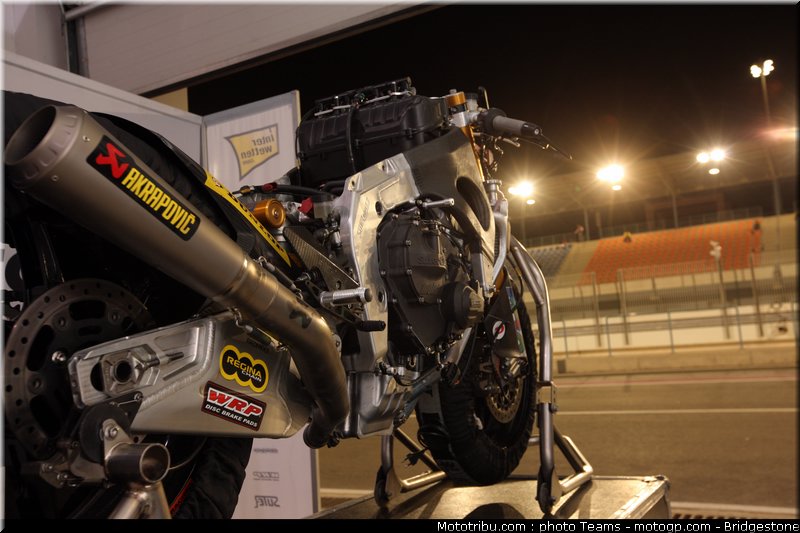 moto2_luthi_0013_qatar_losail_2012