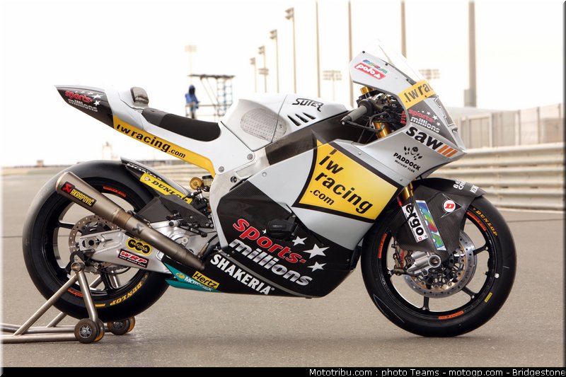 moto2_luthi_0026_qatar_losail_2012