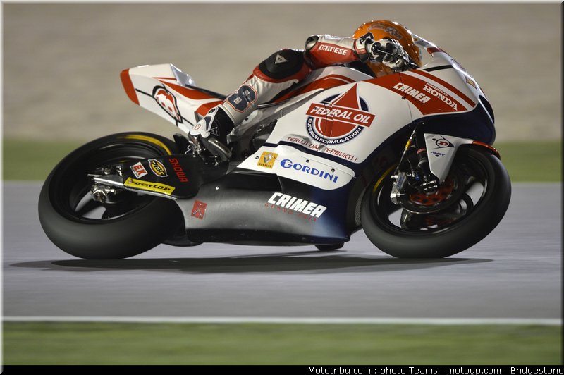 moto2_rea_0003_qatar_losail_2012