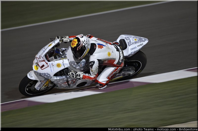moto2_rea_0023_qatar_losail_2012