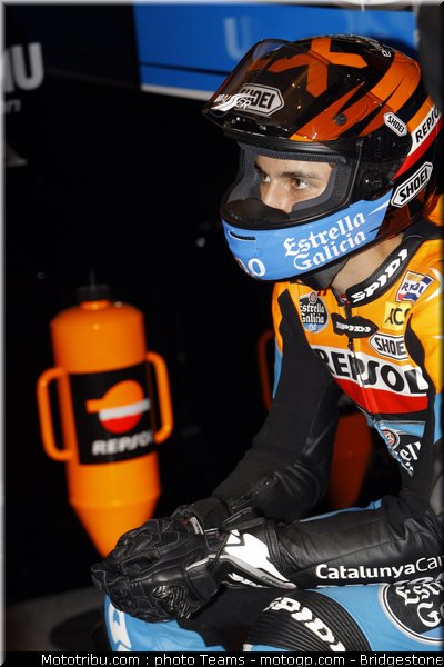 moto3_oliveira_0019_qatar_losail_2012