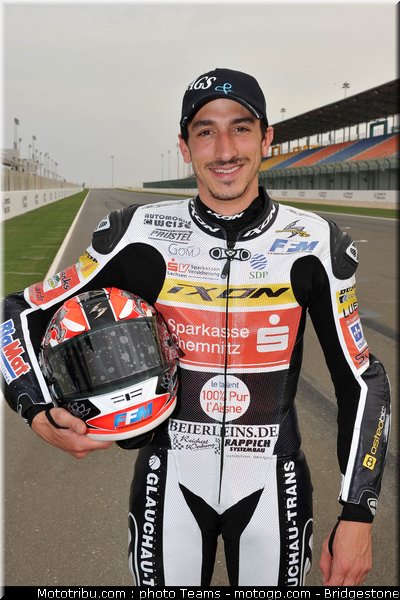 moto3_rossi_0009_qatar_losail_2012