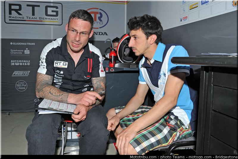 moto3_rossi_0019_qatar_losail_2012