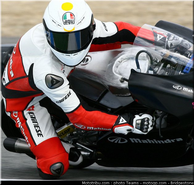 moto3_webb_0006_qatar_losail_2012