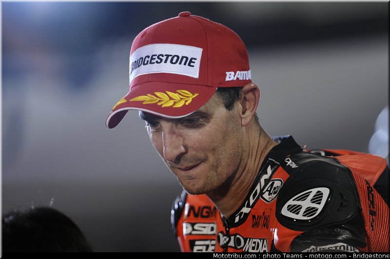 motogp_edwards_0005_qatar_losail_2012