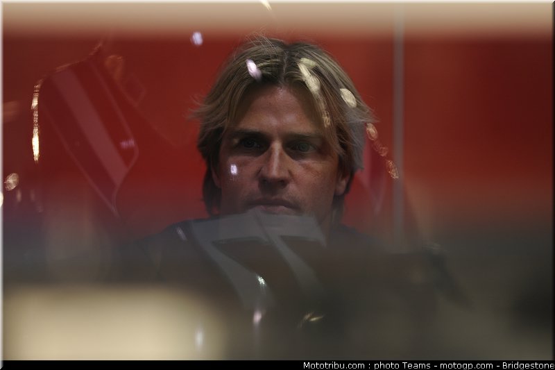 motogp_ellison_0001_qatar_losail_2012