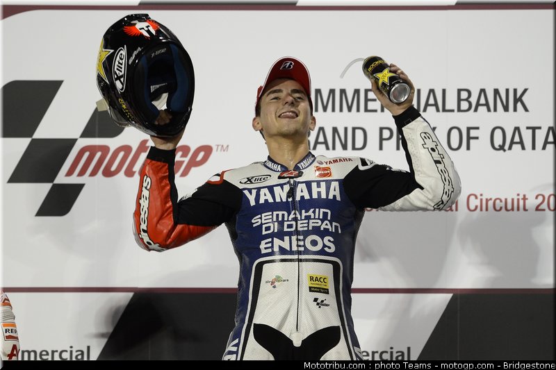 motogp_lorenzo_0013_qatar_losail_2012