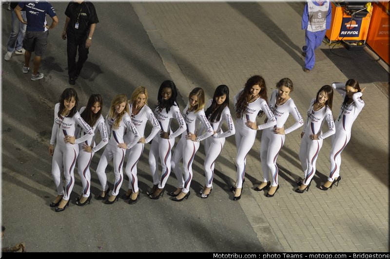 motogp_pitbabe_0005_qatar_losail_2012