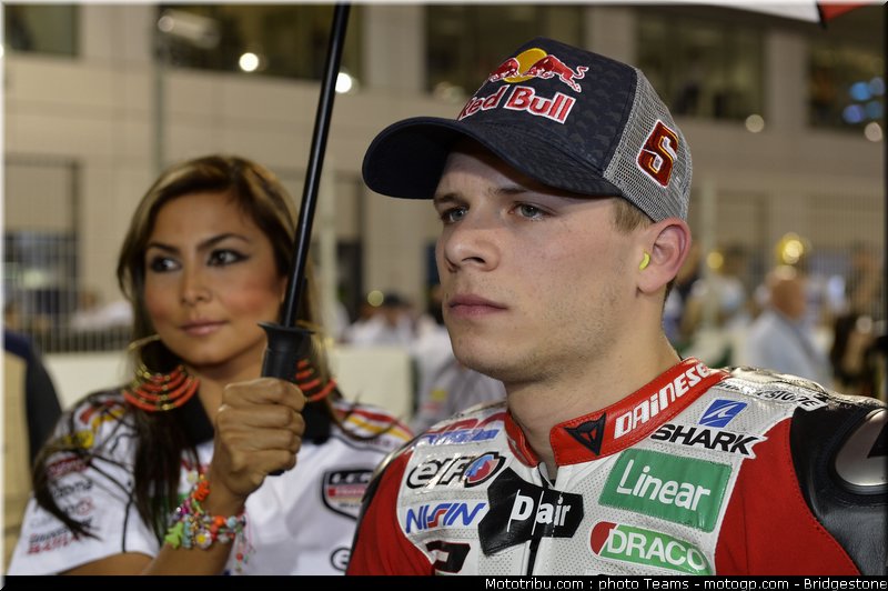 motogp_pitbabe_0020_qatar_losail_2012