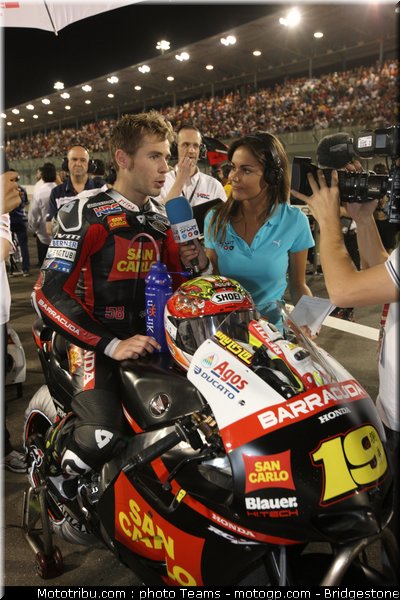 motogp_pitbabe_0023_qatar_losail_2012
