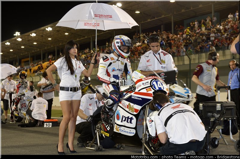 motogp_pitbabe_0025_qatar_losail_2012