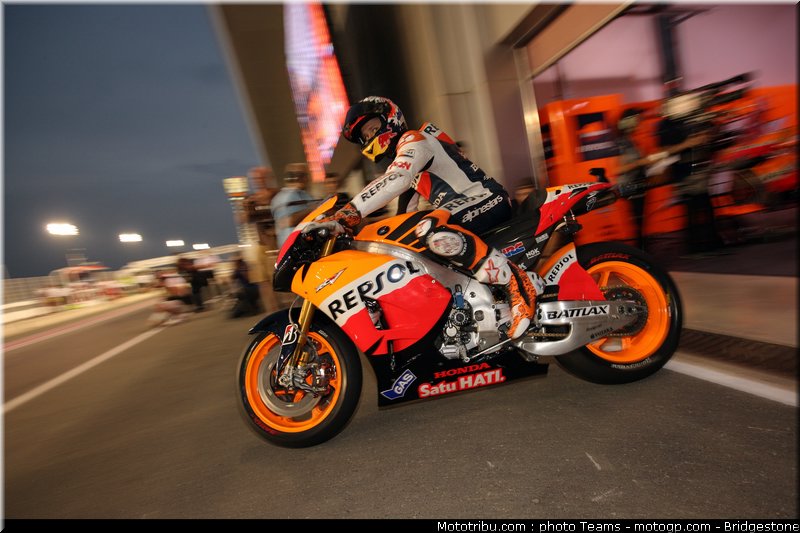 motogp_stoner_0015_qatar_losail_2012