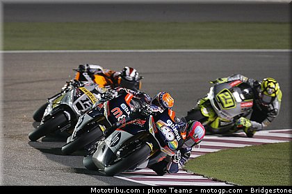 moto2_0014_qatar_losail_2012.jpg