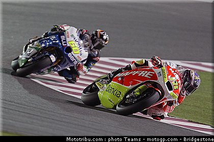 moto2_0038_qatar_losail_2012.jpg