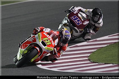 moto2_0043_qatar_losail_2012.jpg