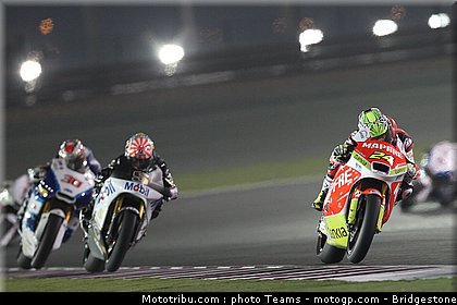 moto2_0044_qatar_losail_2012.jpg