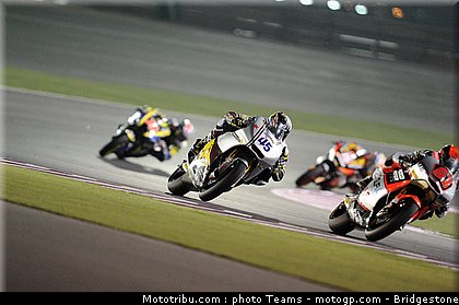 moto2_0050_qatar_losail_2012.jpg