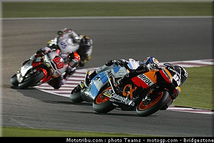 moto2_0066_qatar_losail_2012.jpg