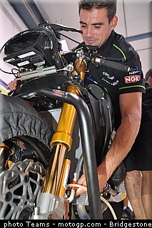 moto2_aegerter_0010_qatar_losail_2012.jpg