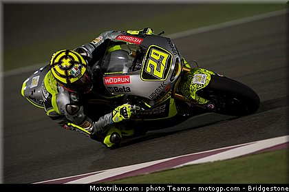moto2_iannone_0001_qatar_losail_2012.jpg