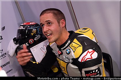 moto2_luthi_0011_qatar_losail_2012.jpg