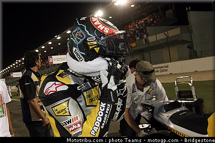 moto2_luthi_0019_qatar_losail_2012.jpg
