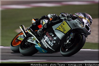 moto2_luthi_0020_qatar_losail_2012.jpg