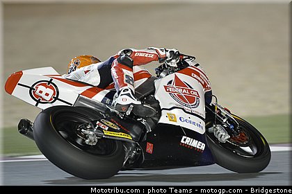 moto2_rea_0002_qatar_losail_2012.jpg