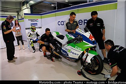 moto2_rolfo_0009_qatar_losail_2012.jpg