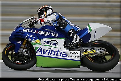 moto2_simon_0003_qatar_losail_2012.jpg