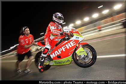 moto2_terol_0001_qatar_losail_2012.jpg