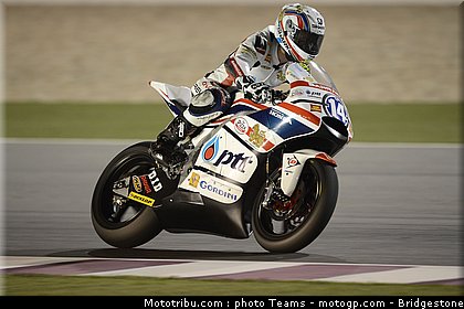 moto2_wilairot_0014_qatar_losail_2012.jpg