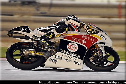 moto3_rossi_0018_qatar_losail_2012.jpg