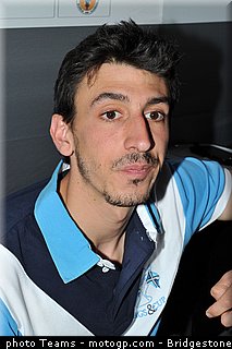 moto3_rossi_0025_qatar_losail_2012.jpg