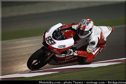moto3_webb_0005_qatar_losail_2012.jpg