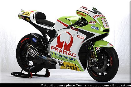 motogp_barbera_0002_qatar_losail_2012.jpg