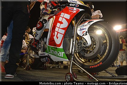 motogp_bradl_0047_qatar_losail_2012.jpg