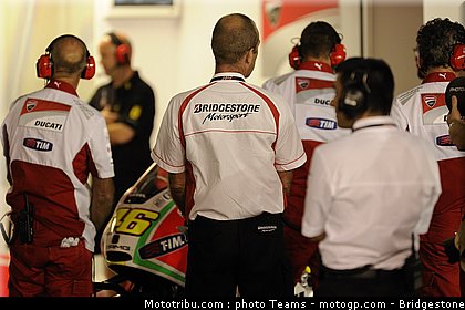 motogp_bridgestone_0001_qatar_losail_2012.jpg