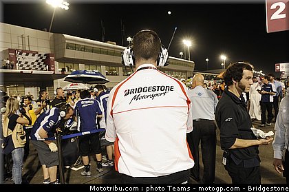 motogp_bridgestone_0002_qatar_losail_2012.jpg