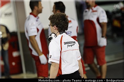 motogp_bridgestone_0007_qatar_losail_2012.jpg